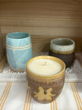 Load image into Gallery viewer, Ceramic Soy x Coconut Candle
