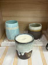 Load image into Gallery viewer, Ceramic Soy x Coconut Candle
