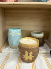 Load image into Gallery viewer, Ceramic Soy x Coconut Candle
