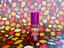 Load image into Gallery viewer, SKULL PERFUME PURPLE
