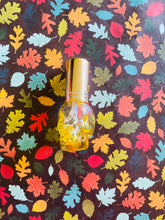 Load image into Gallery viewer, SKULL PERFUME YELLOW
