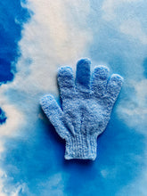 Load image into Gallery viewer, EXFOLIATING GLOVE
