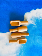 Load image into Gallery viewer, MINI WOOD SCOOPER
